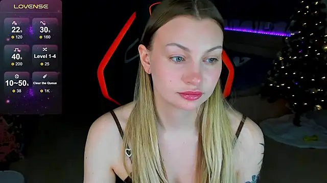 Snapshot of BiMolly chatting on February 2, 2026, 9:57 pm BiMolly online show from February 2, 2026, 9:57 pm