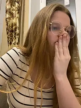 -MimmiLissa- online show from January 19, 2025, 4:54 am