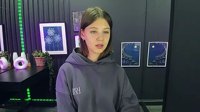 Snapshot of ElizaMild chatting on December 10, 2024, 7:11 pm ElizaMild online show from December 10, 2024, 7:11 pm