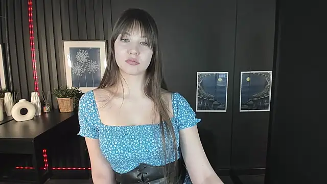 Snapshot of ElizaMild chatting on January 23, 2025, 4:37 pm ElizaMild online show from January 23, 2025, 4:37 pm