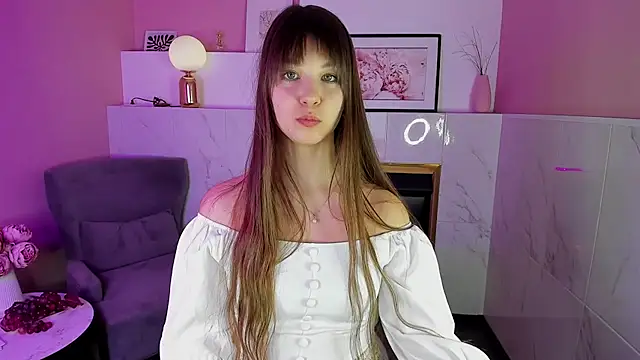 Snapshot of ElizaMild chatting on February 18, 2025, 7:30 pm ElizaMild online show from February 18, 2025, 7:30 pm