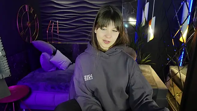 Snapshot of ElizaMild chatting on February 25, 2025, 7:47 pm ElizaMild online show from February 25, 2025, 7:47 pm