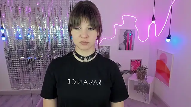 Snapshot of ElizaMild chatting on March 2, 2025, 4:42 pm ElizaMild online show from March 2, 2025, 4:42 pm