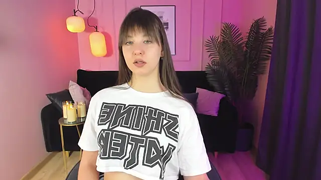 Snapshot of ElizaMild chatting on March 13, 2025, 4:56 pm ElizaMild online show from March 13, 2025, 4:56 pm