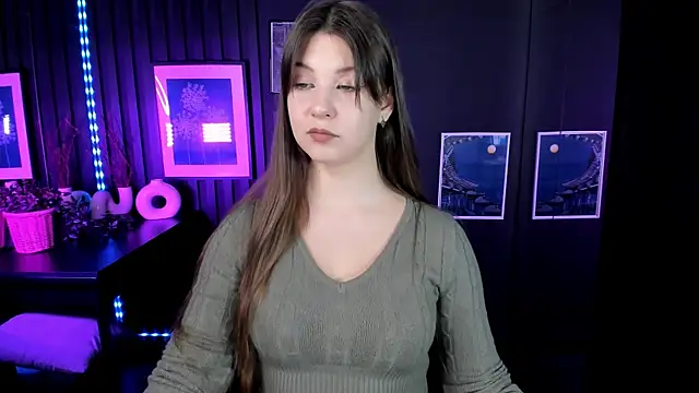 Snapshot of ElizaMild chatting on December 4, 2025, 1:20 pm ElizaMild online show from December 4, 2025, 1:20 pm