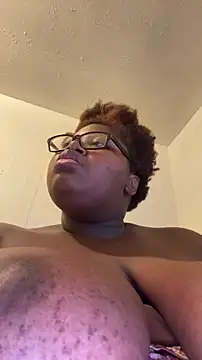 Anni123lolxh online show from November 18, 2025, 10:47 pm