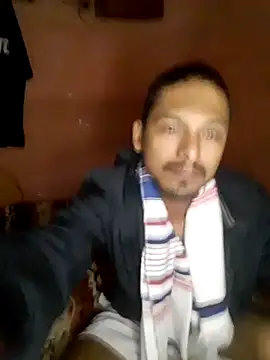 Snapshot of Sirius_5 chatting on December 14, 2024, 12:33 pm Sirius 5 online show from December 14, 2024, 12:33 pm