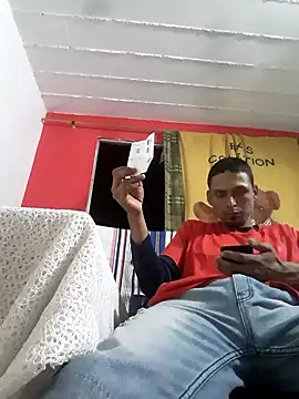 Snapshot of Sirius_5 chatting on December 18, 2024, 4:20 am Sirius 5 online show from December 18, 2024, 4:20 am