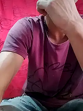 Snapshot of Sirius_5 chatting on January 14, 2025, 2:43 pm Sirius 5 online show from January 14, 2025, 2:43 pm