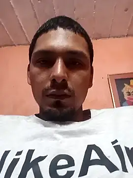 Snapshot of Sirius_5 chatting on March 13, 2025, 11:16 pm Sirius 5 online show from March 13, 2025, 11:16 pm