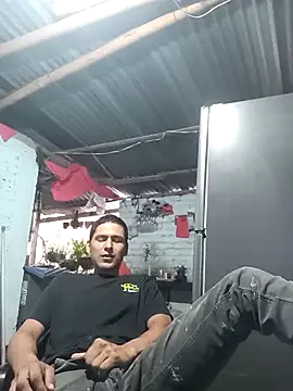 Snapshot of Sirius_5 chatting on March 20, 2025, 11:02 pm Sirius 5 online show from March 20, 2025, 11:02 pm