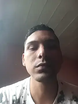 Snapshot of Sirius_5 chatting on October 22, 2025, 9:25 pm Sirius 5 online show from October 22, 2025, 9:25 pm