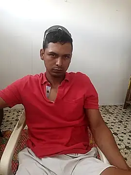 Snapshot of Sirius_5 chatting on October 28, 2025, 6:10 pm Sirius 5 online show from October 28, 2025, 6:10 pm