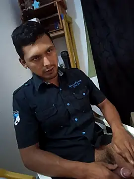 Snapshot of Sirius_5 chatting on November 27, 2025, 6:37 am Sirius 5 online show from November 27, 2025, 6:37 am