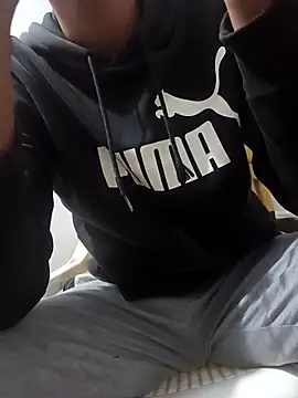 Snapshot of Sirius_5 chatting on November 29, 2025, 5:43 am Sirius 5 online show from November 29, 2025, 5:43 am