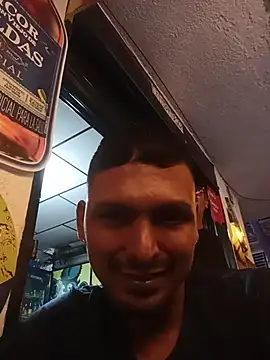 Snapshot of Sirius_5 chatting on December 4, 2025, 1:48 am Sirius 5 online show from December 4, 2025, 1:48 am