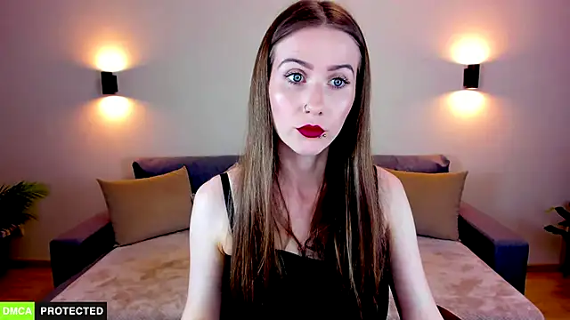 TheWoman   online show from September 29, 2025, 6:24 pm