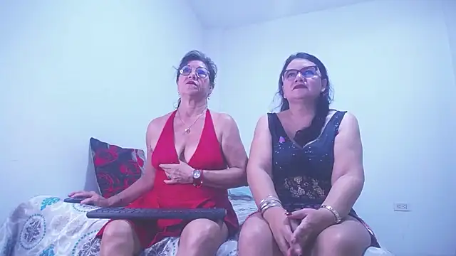 sexycristina 2 online show from January 19, 2026, 2:54 pm