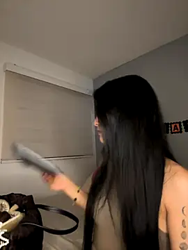 Sammy pink online show from November 8, 2025, 11:47 pm