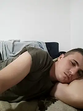 MrNoBoDy000 online show from November 17, 2025, 5:46 am