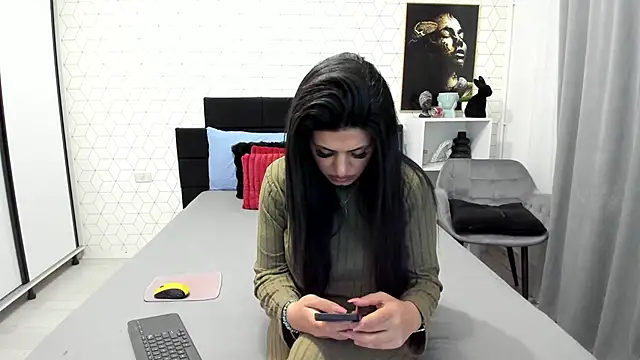 Snapshot of Heidix chatting on April 9, 2026, 5:40 am Heidix online show from April 9, 2026, 5:40 am