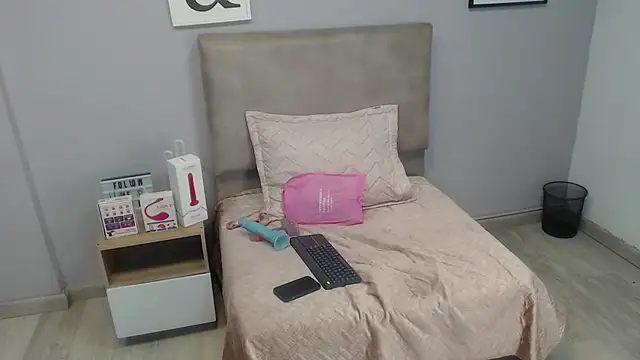 valevicious online show from October 21, 2025, 7:03 pm