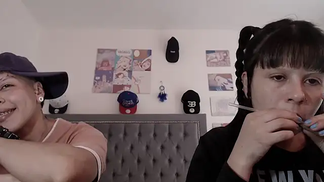 dulce maria x online show from January 20, 2025, 9:53 pm