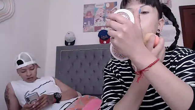 dulce maria x online show from January 23, 2025, 6:35 pm