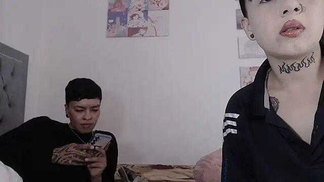 dulce maria x online show from September 14, 2025, 5:23 pm