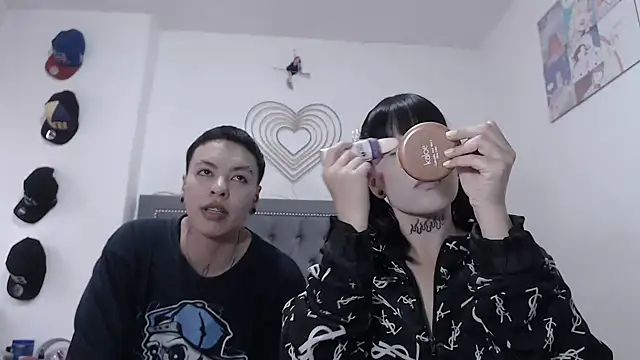 dulce maria x online show from January 17, 2026, 10:02 pm