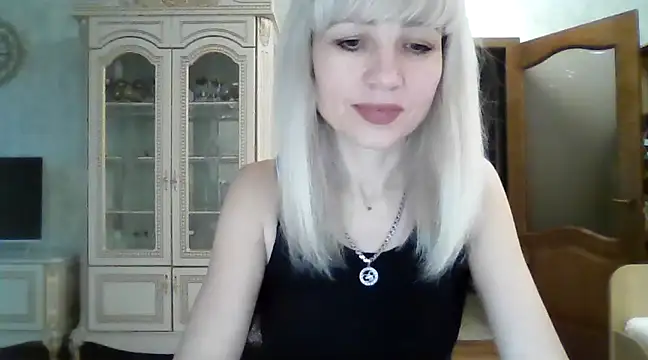 BarbaraKim online show from January 8, 2025, 1:09 pm