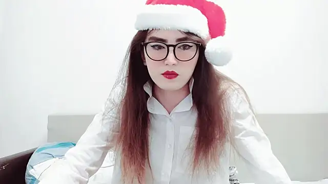 Snapshot of MinniMaksy chatting on December 28, 2024, 11:59 pm MinniMaksy online show from December 28, 2024, 11:59 pm