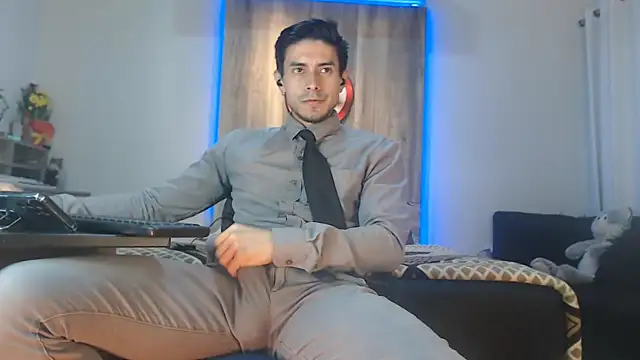Snapshot of Andrew_4_ chatting on September 9, 2025, 5:29 am Andrew 4 online show from September 9, 2025, 5:29 am
