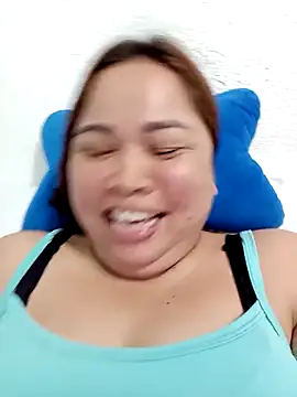 XXLorie 02 online show from October 11, 2025, 3:17 am