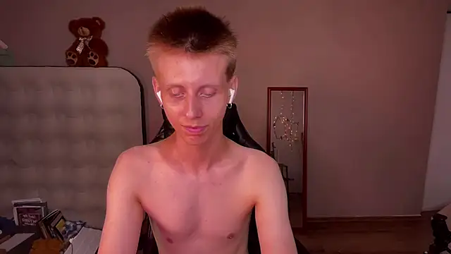 vladdymeow online show from January 17, 2025, 10:23 pm