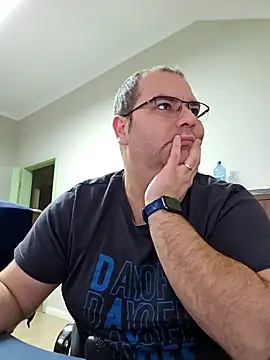 Andrew1900529 online show from December 10, 2024, 1:55 pm