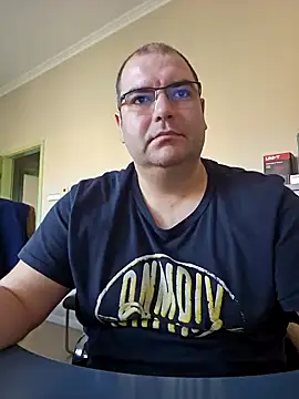 Andrew1900529 online show from January 27, 2025, 10:27 am