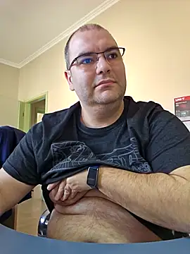 Andrew1900529 online show from February 25, 2025, 12:03 pm