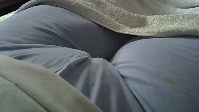 perescam online show from April 3, 2026, 1:53 pm