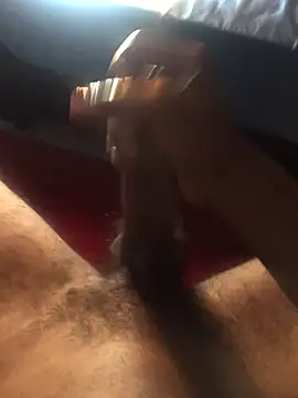 idjnansimo online show from November 7, 2025, 4:18 pm