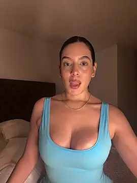 kamivolkano online show from March 15, 2025, 11:39 pm