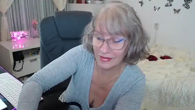 Ghertrude52 online show from October 11, 2025, 3:39 am
