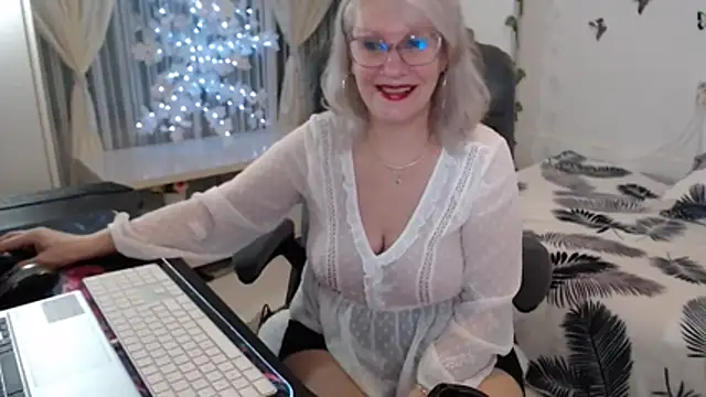 Ghertrude52 online show from March 20, 2026, 5:01 am