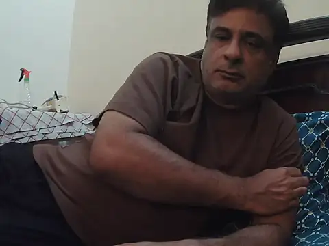 desipapaxxx online show from February 18, 2026, 7:43 pm