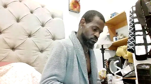 MrRuddeebony online show from September 29, 2025, 12:49 am