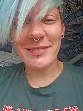 PinkTheHawk online show from January 1, 2025, 8:58 pm