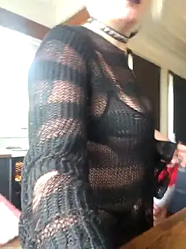 PinkTheHawk online show from December 2, 2025, 5:57 am