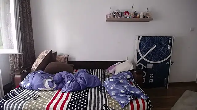 SexxyLety online show from October 24, 2025, 6:43 am