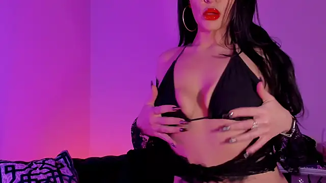 NatashaxoBangs online show from February 3, 2025, 6:13 am