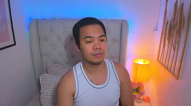 AsianZero online show from March 21, 2025, 5:02 pm